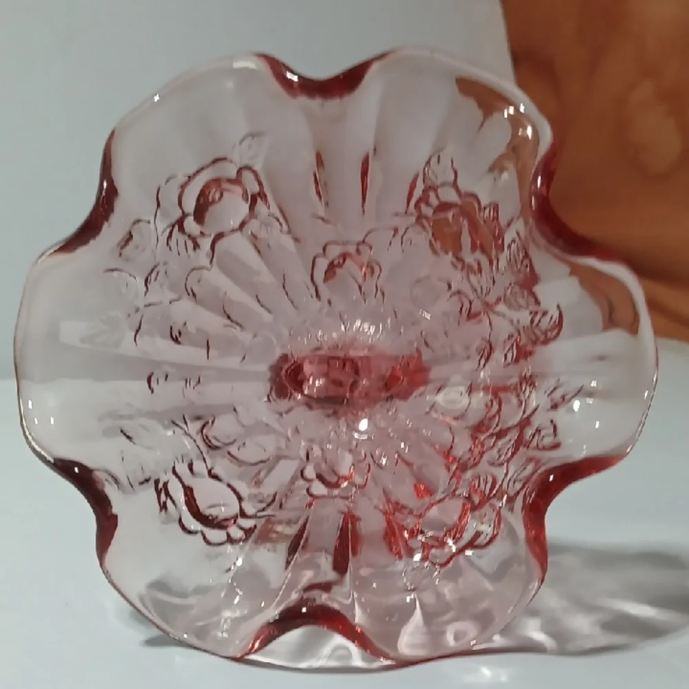 Vintage Fenton Colonial Pink Cabbage Rose Glass Heart Pedestal Bowl - Picture 8 of 8